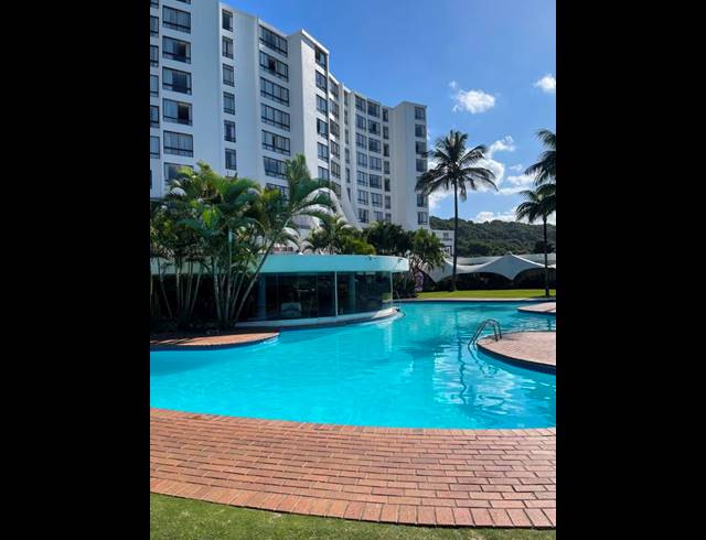 2 BEDROOM APARTMENT FOR SALE IN UMHLANGA ROCKS